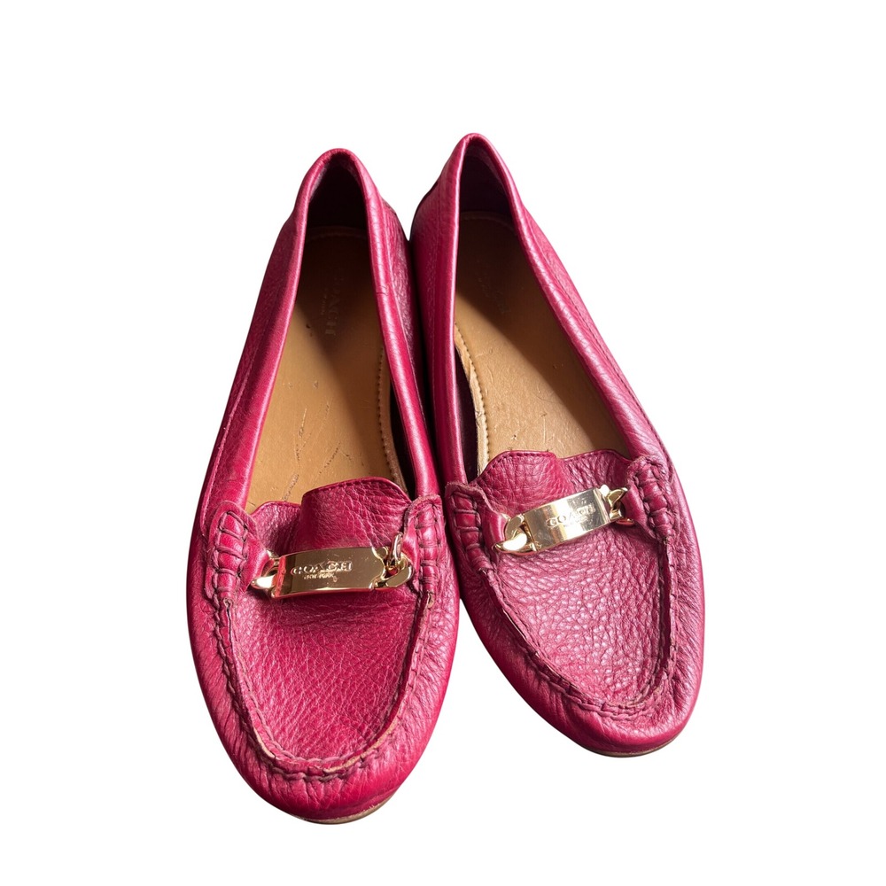 Coach Olive Loafers Berry Pink Pebbled Leather Gold Logo Hardware Flats Sz 7